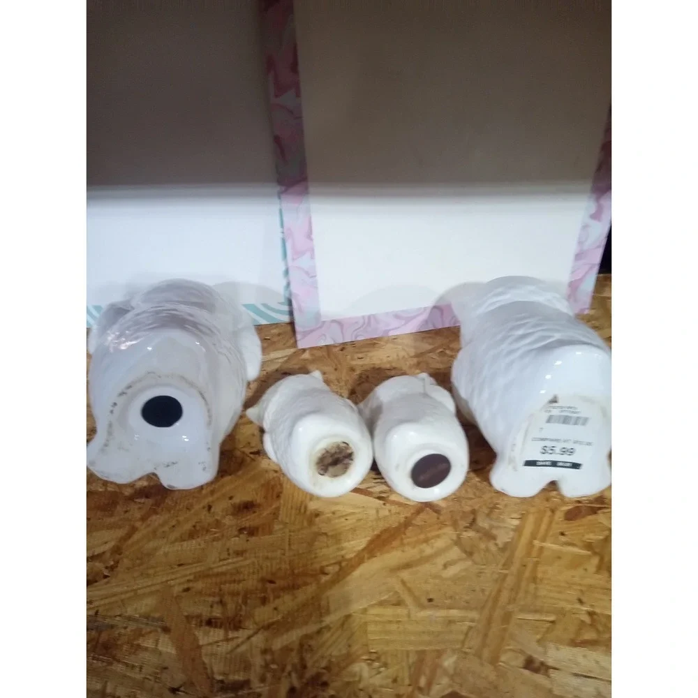 A Set of 4 White Ceramic Owl Figurines (Modern Minimalist Style